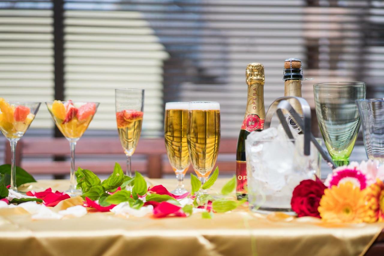 Floral Hotel - Nihonbashi Osaka Eksteriør billede